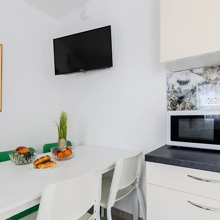 Daire Lorena Privlaka (Zadar)