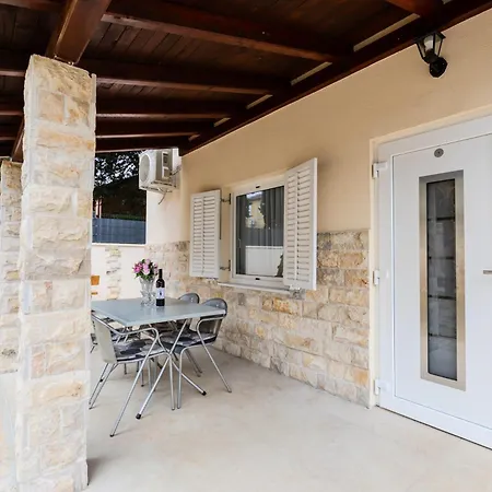 Lorena Apartamento Privlaka (Zadar)