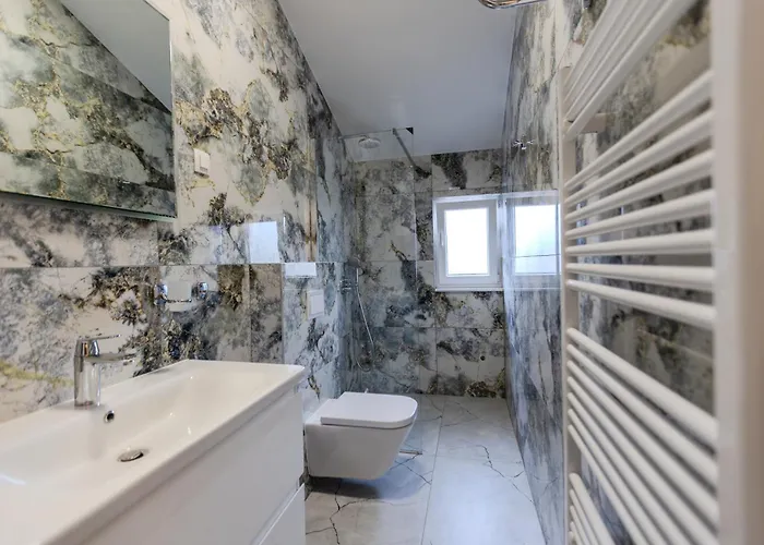 Lorena Appartement *