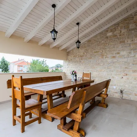 Lorena * Privlaka (Zadar)