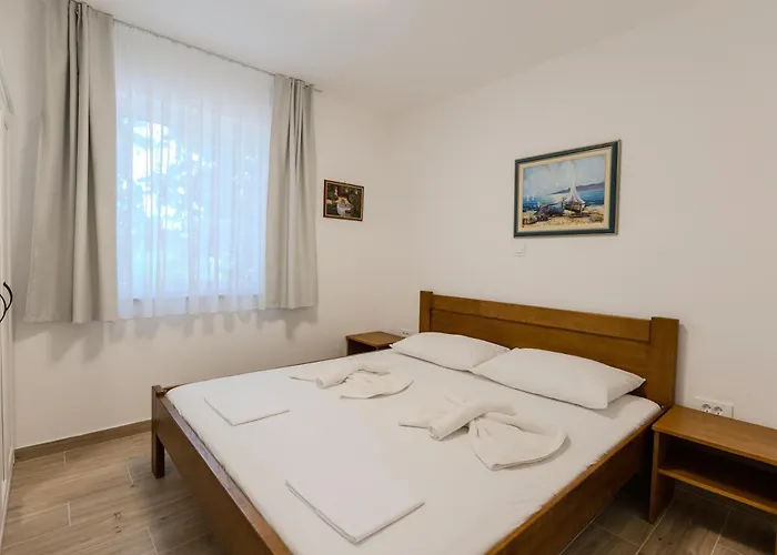 Lorena * Privlaka (Zadar)