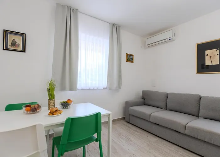 Apartman Lorena